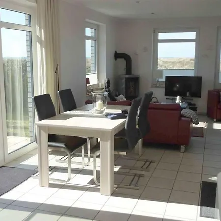 Lara Apartmán